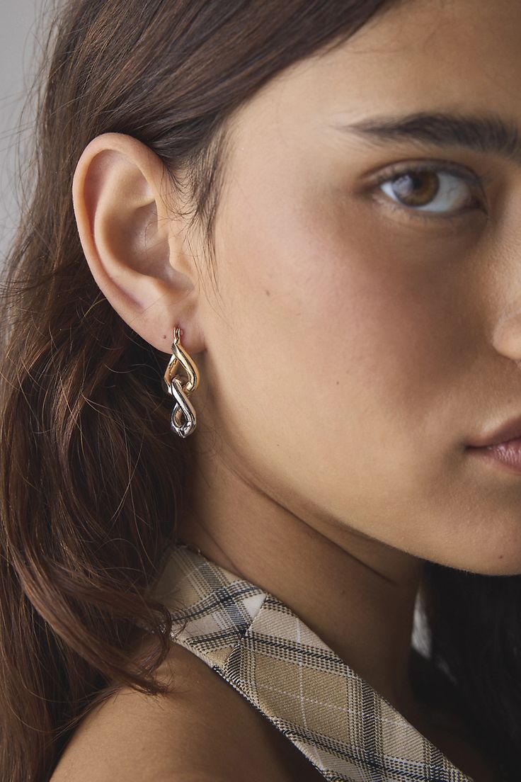 Why Your Ears Hurt — and Why Titanium Changes Everything - Elysia