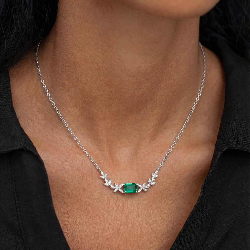 Pendant Necklace - Everdia by Elysia , ultra-light pure titanium for all-day comfort, shower-safe and sweat-proof.