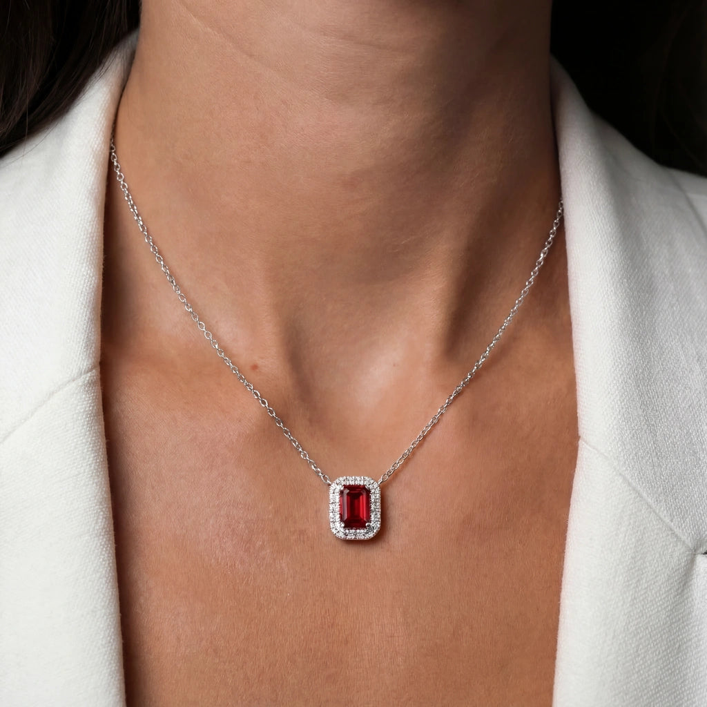 Pendant Necklace - Deco by Elysia , ultra-light pure titanium for all-day comfort, shower-safe and sweat-proof.