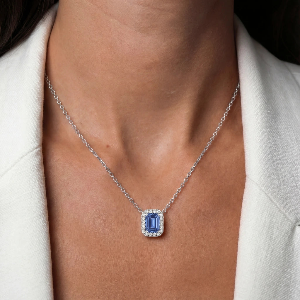 Pendant Necklace - Deco by Elysia , ultra-light pure titanium for all-day comfort, shower-safe and sweat-proof.