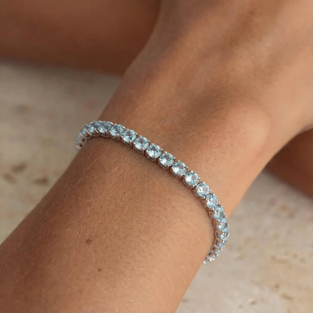 Tennis Bracelet - Aeralis by Elysia , ultra-light pure titanium for all-day comfort, shower-safe and sweat-proof.