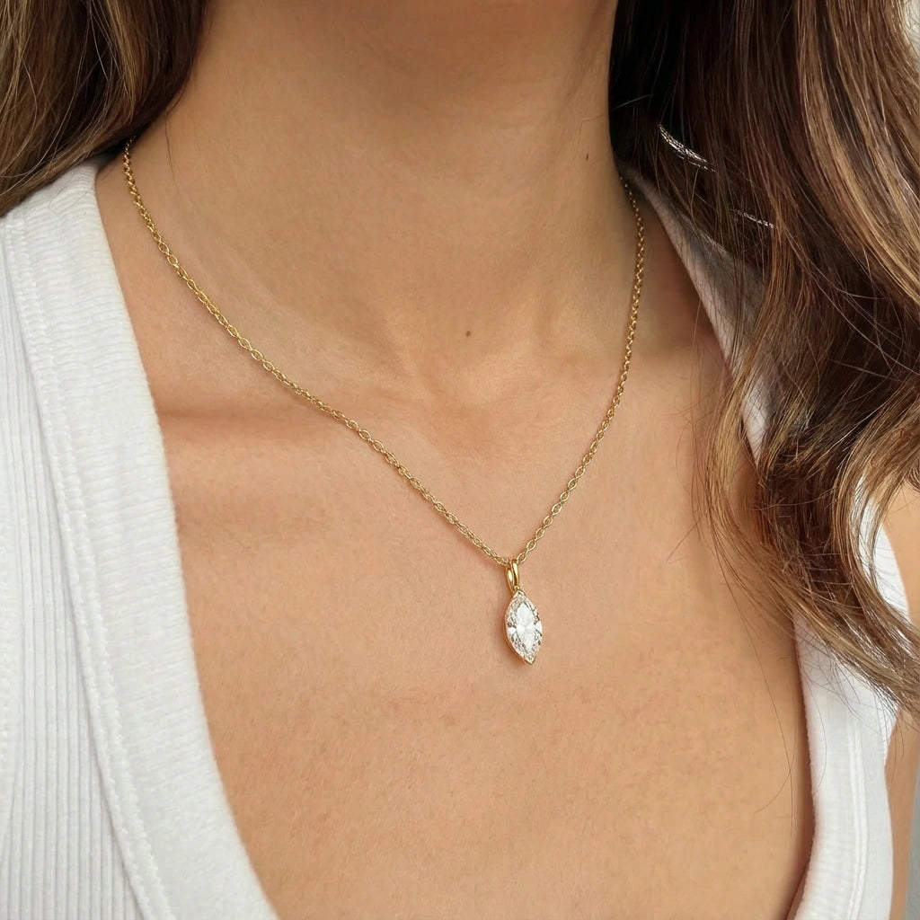 Pendant Necklace - Aster