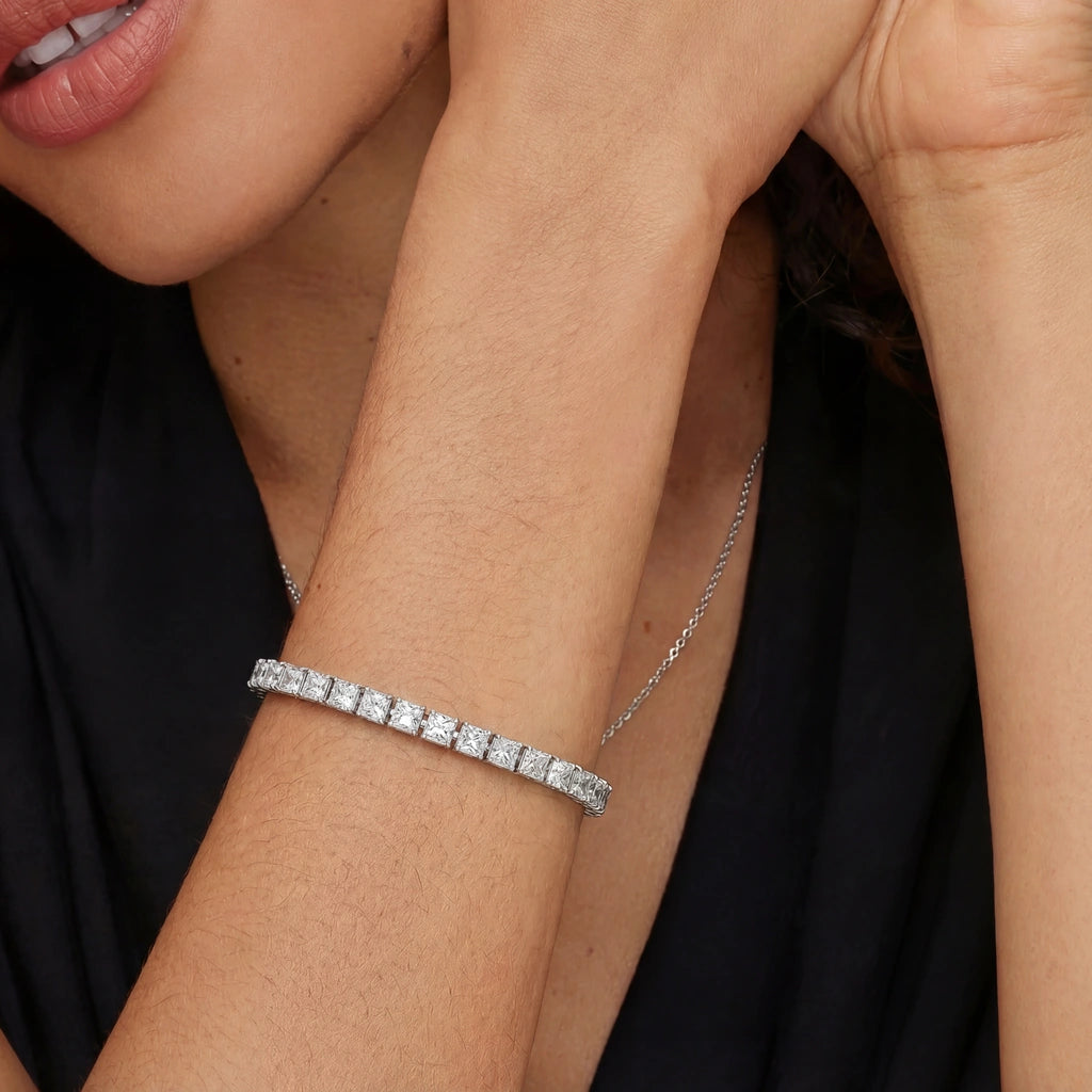 Tennis Bracelet - Axis by Elysia , ultra-light pure titanium for all-day comfort, shower-safe and sweat-proof.