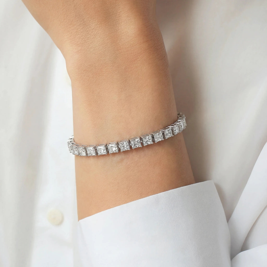 Tennis Bracelet - Axis by Elysia , ultra-light pure titanium for all-day comfort, shower-safe and sweat-proof.