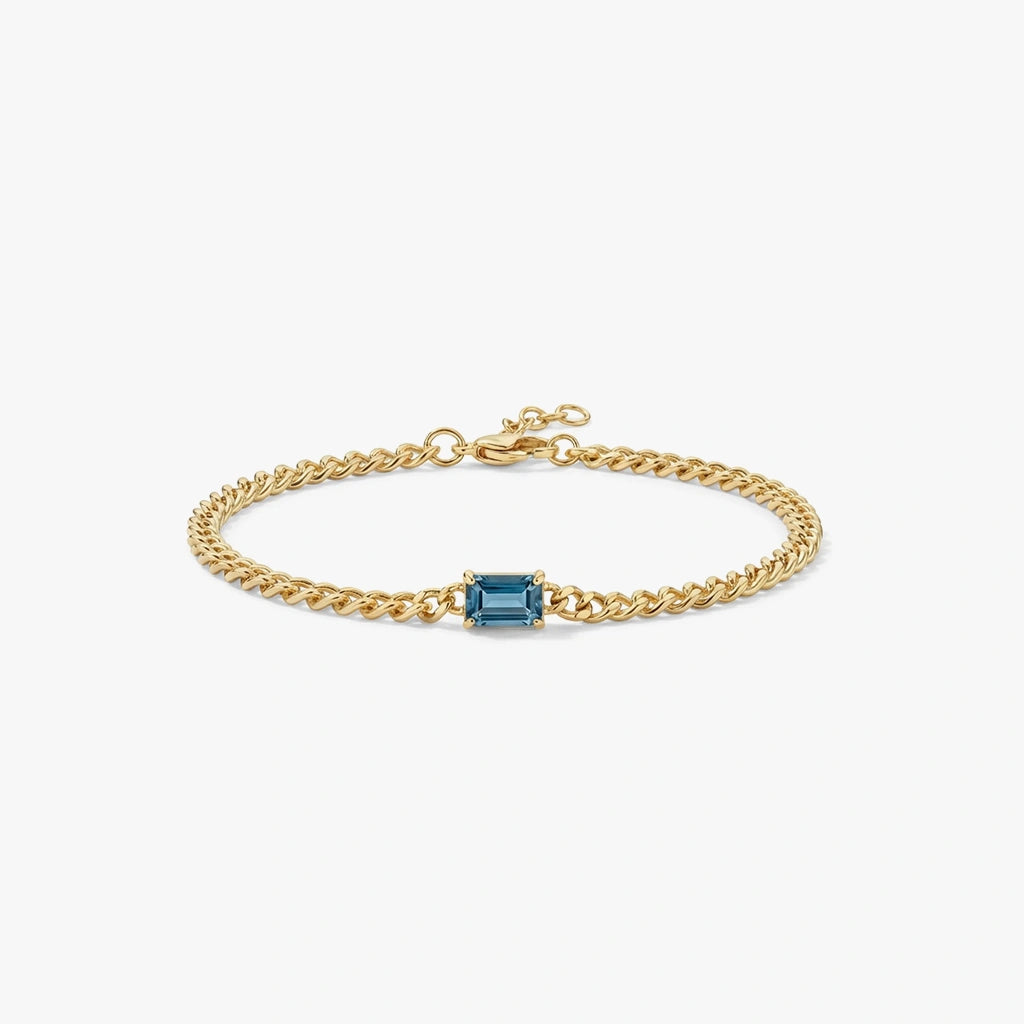 Chain Bracelet - Cove by Elysia , ultra-light pure titanium for all-day comfort, shower-safe and sweat-proof.