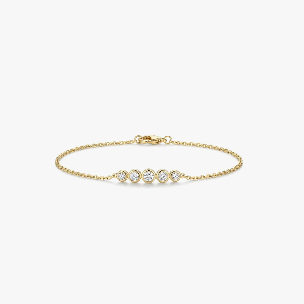 Chain Bracelet - Dotted Light by Elysia , ultra-light pure titanium for all-day comfort, shower-safe and sweat-proof.
