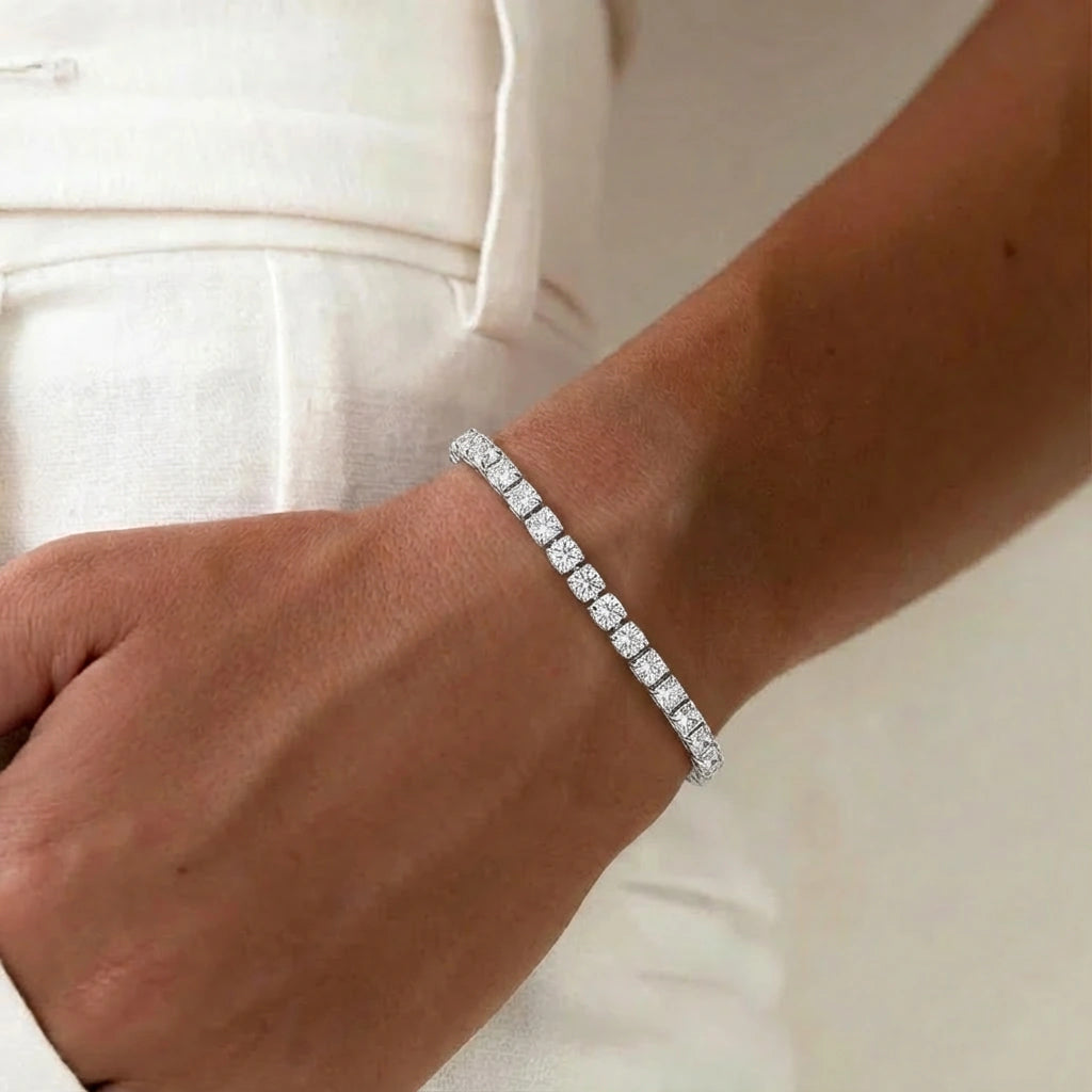 Tennis Bracelet - Glint by Elysia , ultra-light pure titanium for all-day comfort, shower-safe and sweat-proof.
