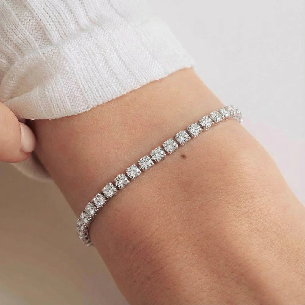 Tennis Bracelet - Glint by Elysia , ultra-light pure titanium for all-day comfort, shower-safe and sweat-proof.