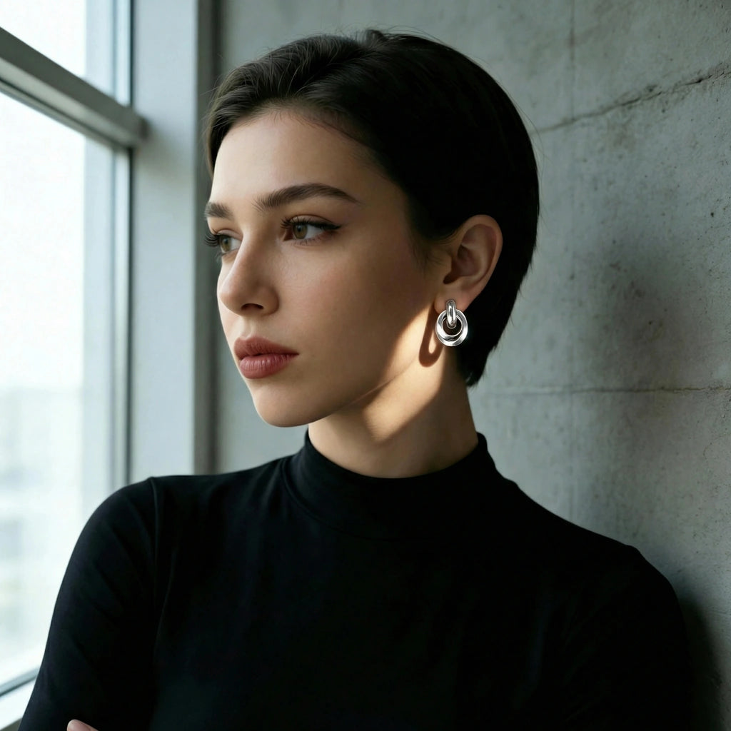 Stud Earrings - Interlock