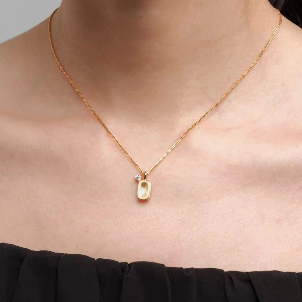 Pendant Necklace - Lumina