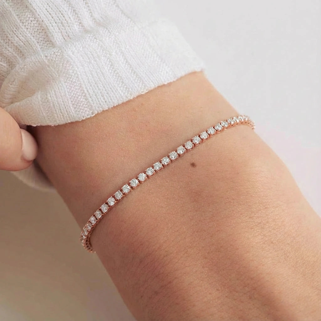 Tennis Bracelet - Lustra by Elysia , ultra-light pure titanium for all-day comfort, shower-safe and sweat-proof.