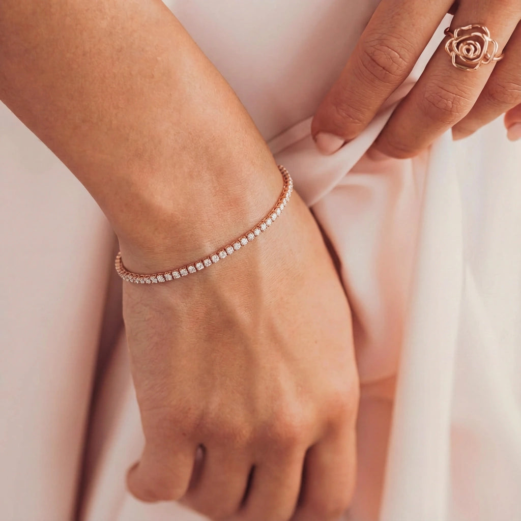 Tennis Bracelet - Lustra by Elysia , ultra-light pure titanium for all-day comfort, shower-safe and sweat-proof.