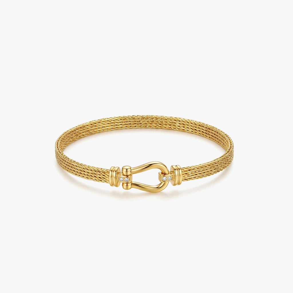 Chain Bracelet - Shackle by Elysia , ultra-light pure titanium for all-day comfort, shower-safe and sweat-proof.