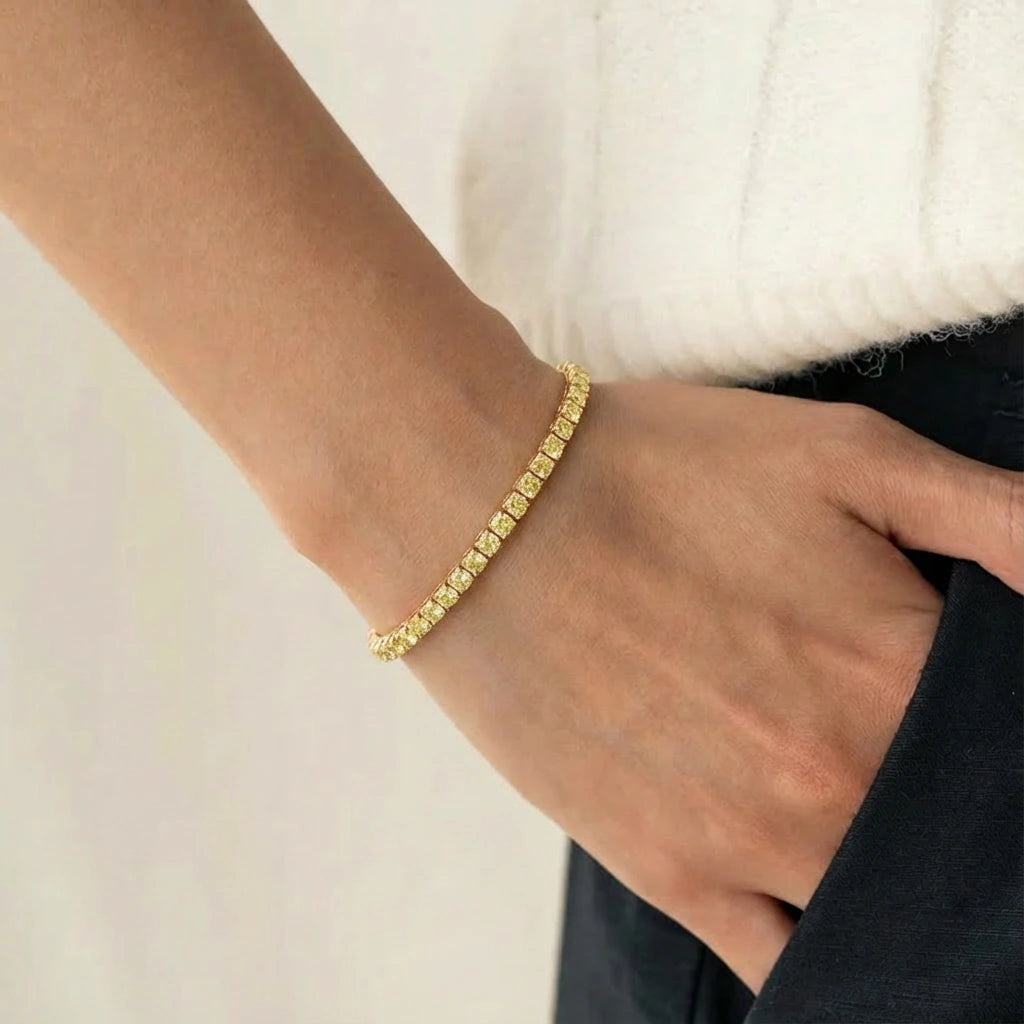 Tennis Bracelet - Solis by Elysia , ultra-light pure titanium for all-day comfort, shower-safe and sweat-proof.
