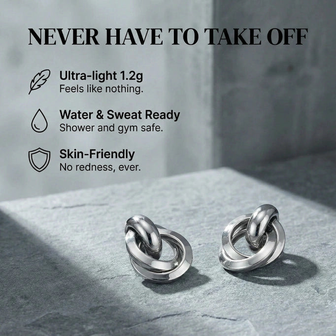 Stud Earrings - Interlock